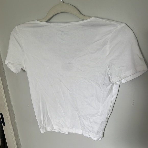 White Hollister XS tee - Picture 3 of 3